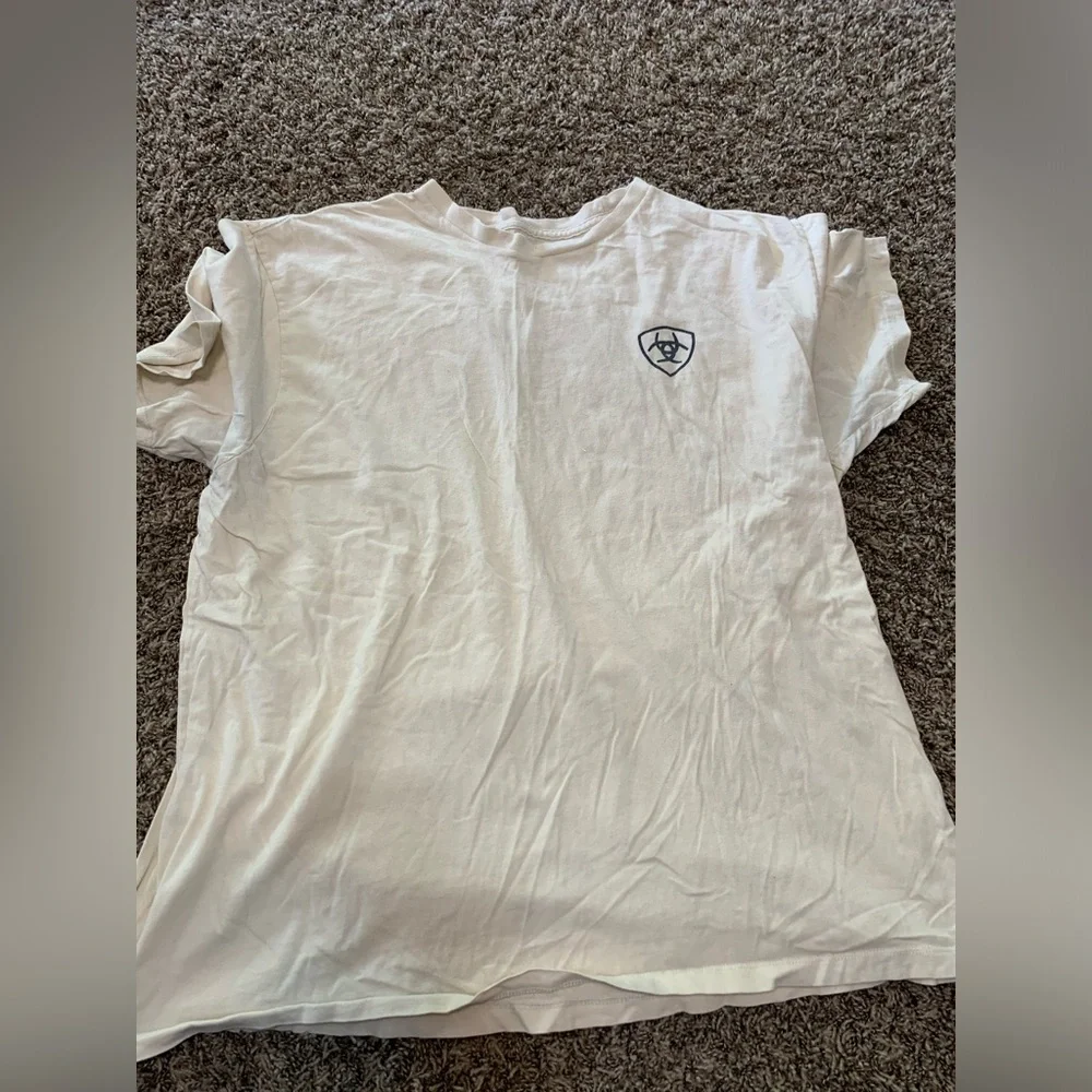 Men’s XXL ARIAT Buckle short sleeve tshirt